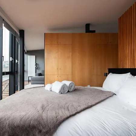 Apartment My Douro View Stunning River Front Vila Nova de Gaia